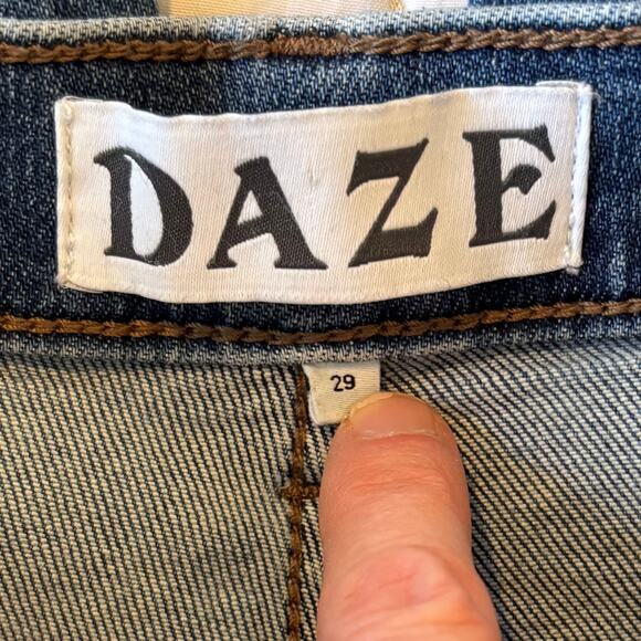 Daze Denim High Rise Straight Leg Jeans Stretch Womens Size 29 - Picture 6 of 7